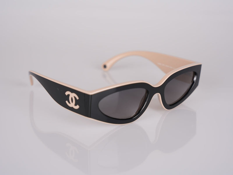 Maylara Luxe Rectangle Sunglasses – UV400 Women’s Eyewear