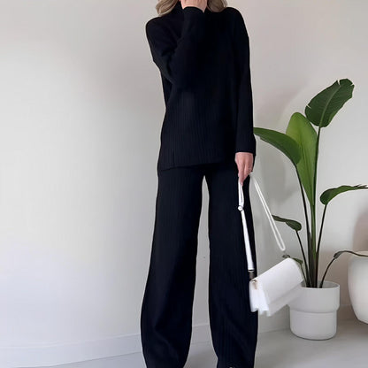 Split-Hem Knit Turtleneck Set – Modern Comfort Meets Effortless Style